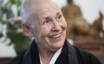 “Aprenda a ser uma boa companhia para si mesmo” por Monja Coen