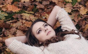 Ausência demais não gera saudade, gera esquecimento