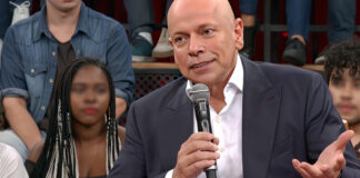 “Quanto mais inteligente é uma pessoa, menos sociável ela é” por Leandro Karnal