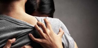 Isso não é amor, é apenas um relacionamento possessivo e solitário