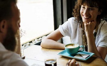 Tomar café com um amigo: uma das melhores terapias do mundo!