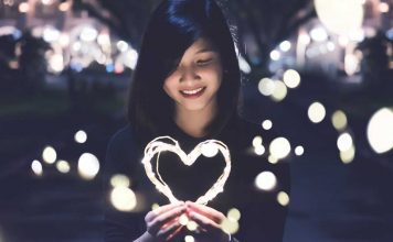 Quem já nasceu com o coração em forma não precisa de corpo perfeito.