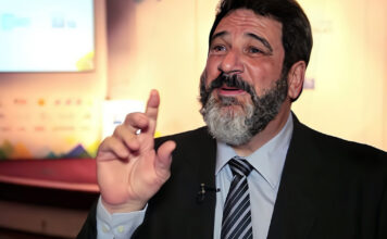 “Um líder corrige sem ofender e orienta sem humilhar”, afirma Cortella