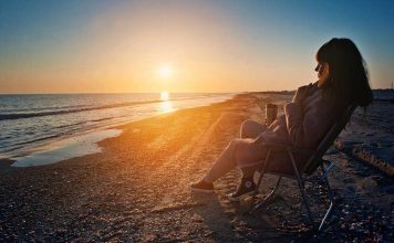 Ninguém precisa ter razão para vivermos em paz.