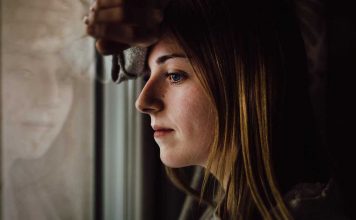 Por muito tempo, eu tentei ser o que as pessoas gostariam que eu fosse.