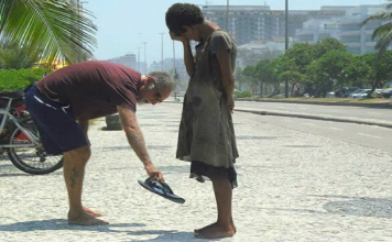 Uma pessoa boa, não diz que é boa, suas atitudes demonstram!