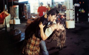 Não há nada mais divino do que o toque entre almas