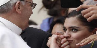‘Todo feminismo acaba sendo um machismo de saia’, diz Papa Francisco