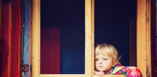 Infelizmente, muitos pais confundem dar presentes com estar presente