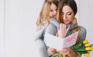 Sejam amigos dos seus filhos sem jamais deixarem de ser pais.
