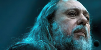 “Deus não existe” por Caio Fábio