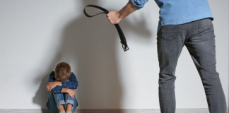 Bater num adulto é agressão, num animal é crueldade, numa criança…é educação?”