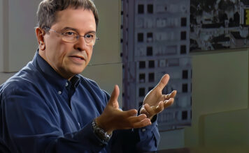 “Existe uma diferença fundamental entre ser mulher e ser mãe” por Ivan Capelatto