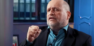 “Se você pautar a sua vida no que o outro pensa de você, você se torna um escravo do olhar do outro” por Clóvis de Barros Filho